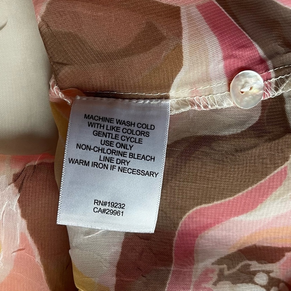 Alfred Dunner Sheer Floral Blouse - Size 12 - Picture 13 of 14